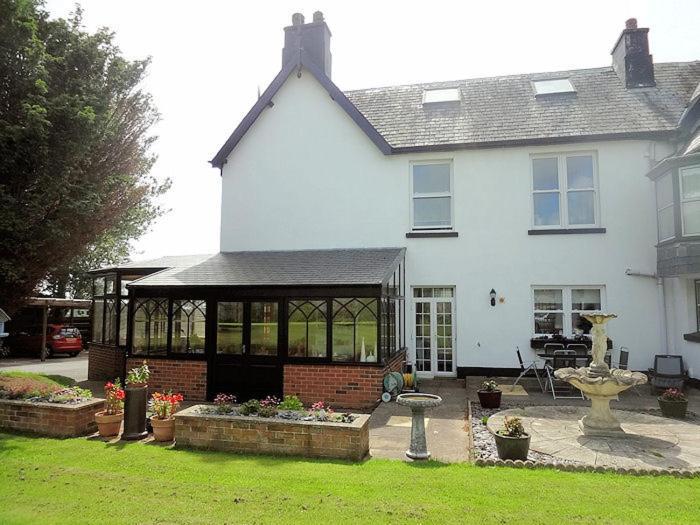 Leahurst Bed And Breakfast Tywyn Exterior foto